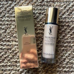 YSL Touche Éclat Le Teint foundation